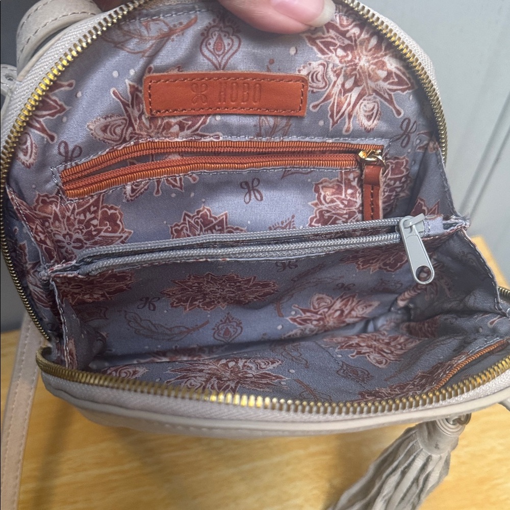 HOBO Beige Shoulder Bag with Tassel - Picture 7 of 17